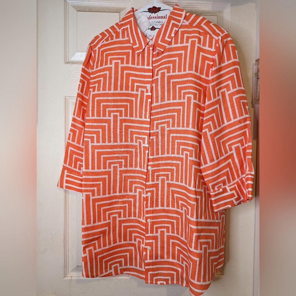 Chicos bottom up shirt size  medium (2). Dry cleaned